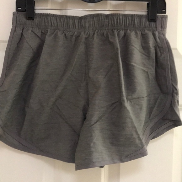 Nike Athletic/Athleisure/Running Shorts, NWT! - Picture 5 of 8